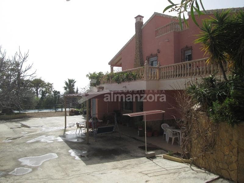 3 soveværelse Villa til salg i Urcal med swimmingpool - € 280.000 (Ref: 7414205)