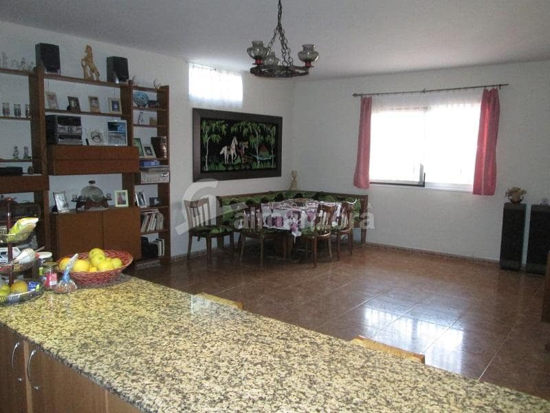 3 soveværelse Villa til salg i Urcal med swimmingpool - € 280.000 (Ref: 7414205)