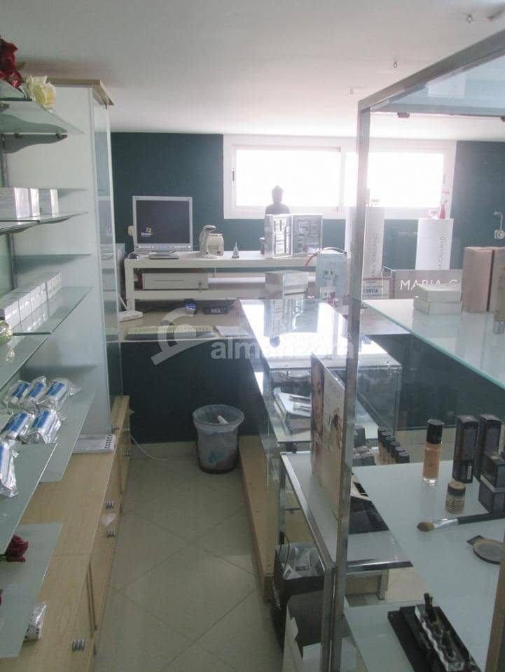 Erhverv til salg i Olula del Rio - € 115.000 (Ref: 7588346)