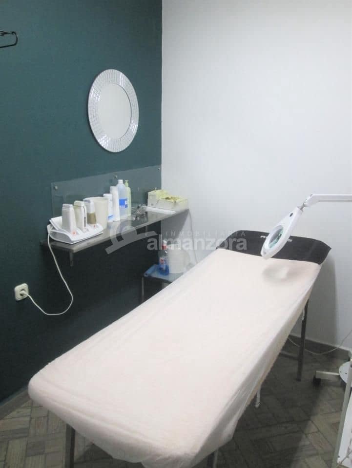 Erhverv til salg i Olula del Rio - € 115.000 (Ref: 7588346)