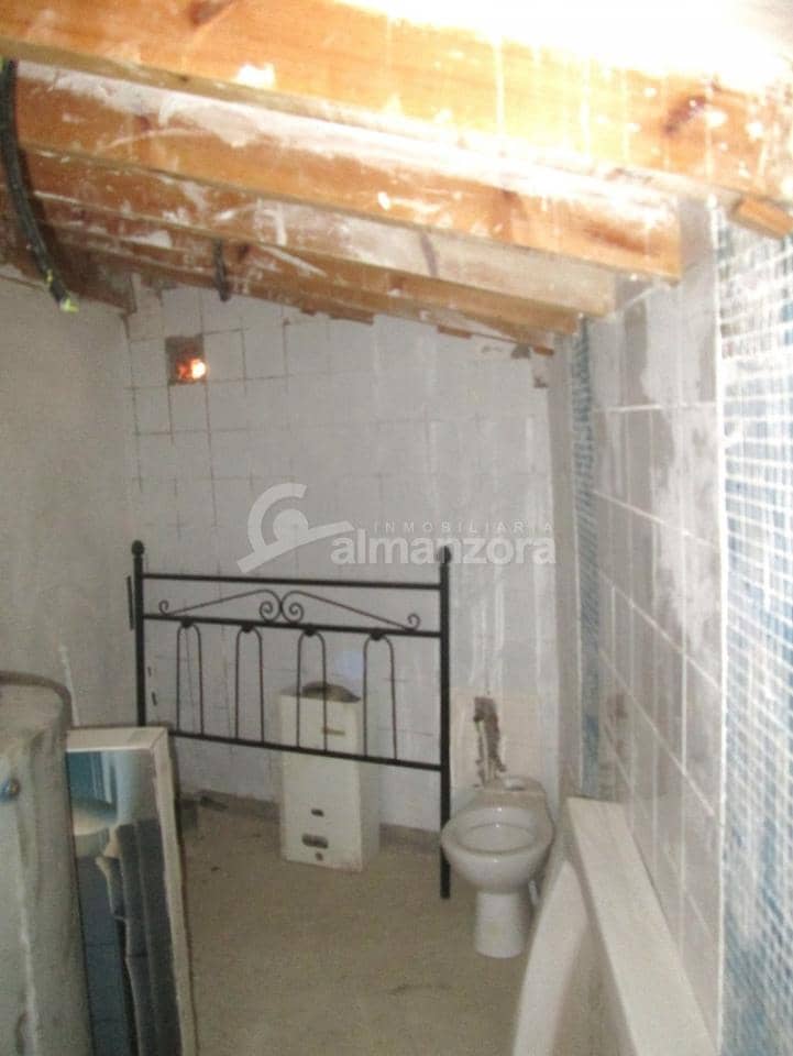 6 camera da letto Casa in vendita in Cantoria - 74.000 € (Rif: 7833916)