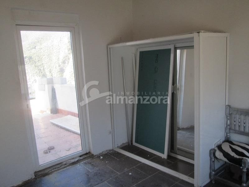 6 camera da letto Casa in vendita in Cantoria - 74.000 € (Rif: 7833916)