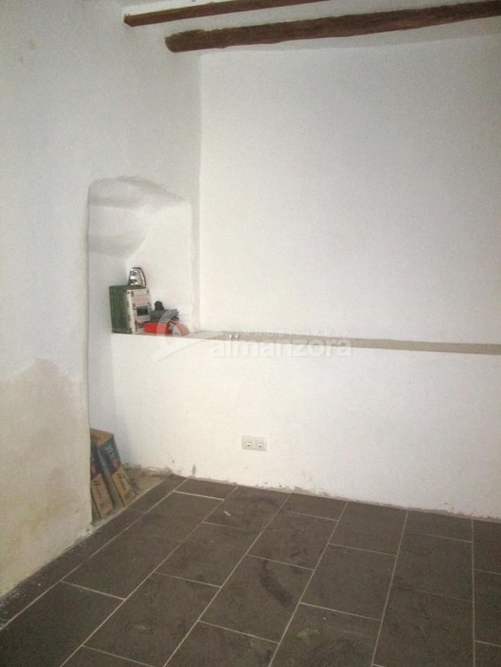 6 camera da letto Casa in vendita in Cantoria - 74.000 € (Rif: 7833916)