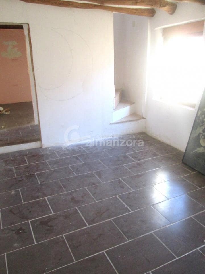 6 camera da letto Casa in vendita in Cantoria - 74.000 € (Rif: 7833916)