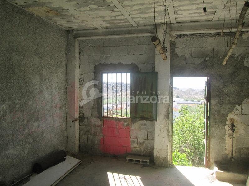 Townhouse for sale in Partaloa - € 90,000 (Ref: 8315763)