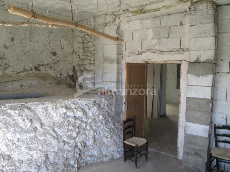 Townhouse for sale in Partaloa - € 90,000 (Ref: 8315763)