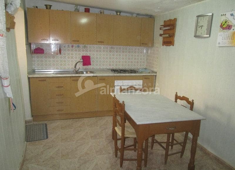 6 soveværelse Finca/Landehus til salg i La Alfoquia - € 75.000 (Ref: 8387958)