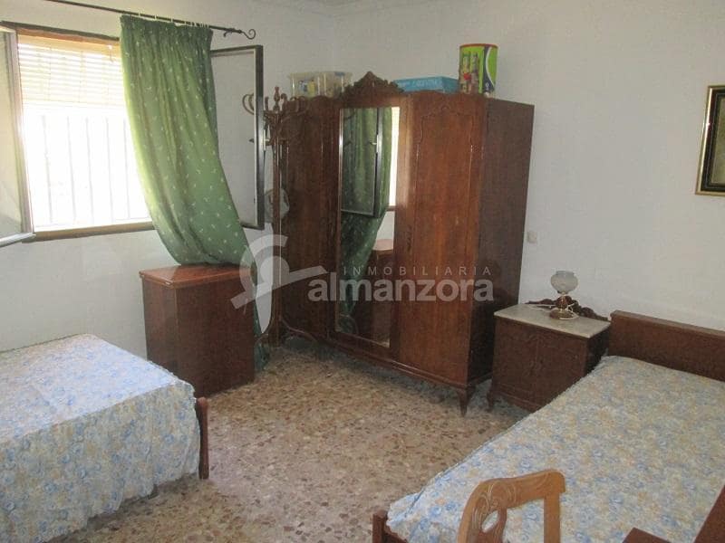 6 soveværelse Finca/Landehus til salg i La Alfoquia - € 75.000 (Ref: 8387958)