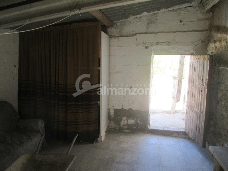 6 soveværelse Finca/Landehus til salg i La Alfoquia - € 75.000 (Ref: 8387958)