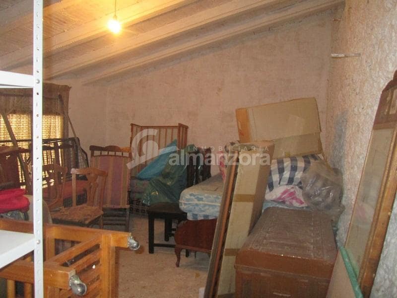 6 soveværelse Finca/Landehus til salg i La Alfoquia - € 75.000 (Ref: 8387958)