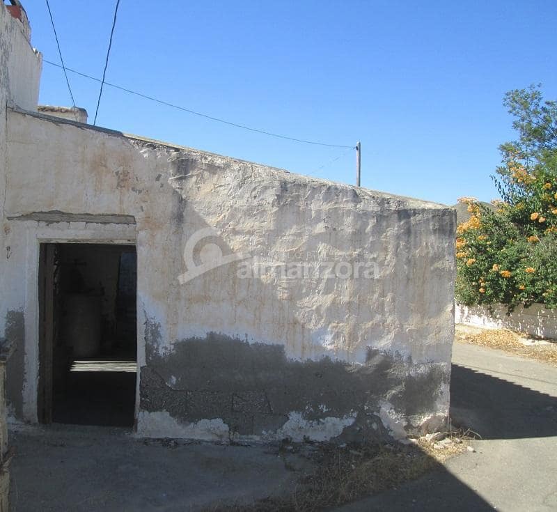 6 soveværelse Finca/Landehus til salg i La Alfoquia - € 75.000 (Ref: 8387958)