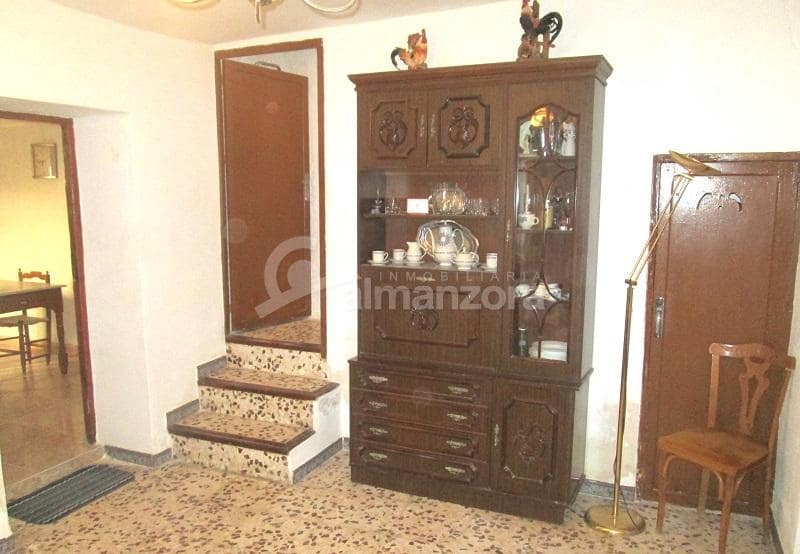 6 soveværelse Finca/Landehus til salg i La Alfoquia - € 75.000 (Ref: 8387958)