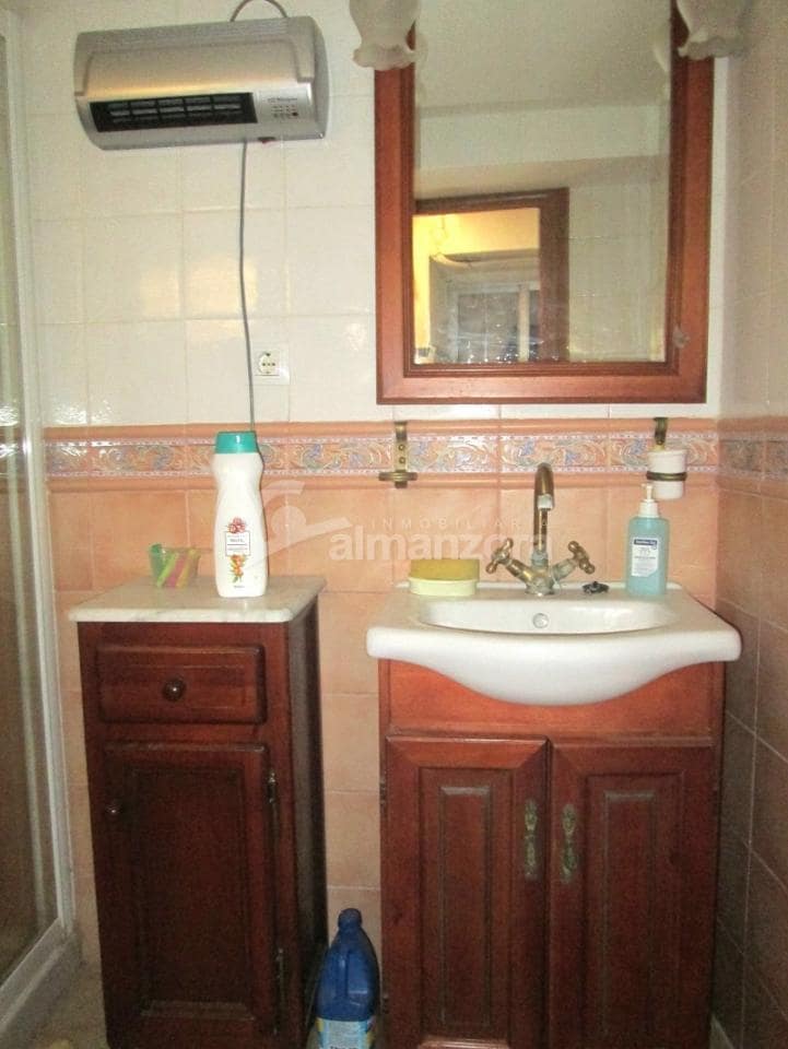 4 soverom Hus til salgs i Cobdar - € 65 000 (Ref: 8526434)