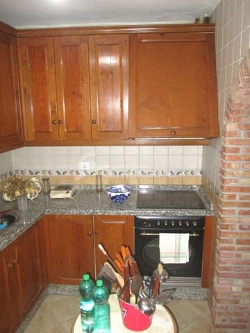 4 slaapkamer Huis te koop in Cóbdar - € 65.000 (Ref: 8526434)