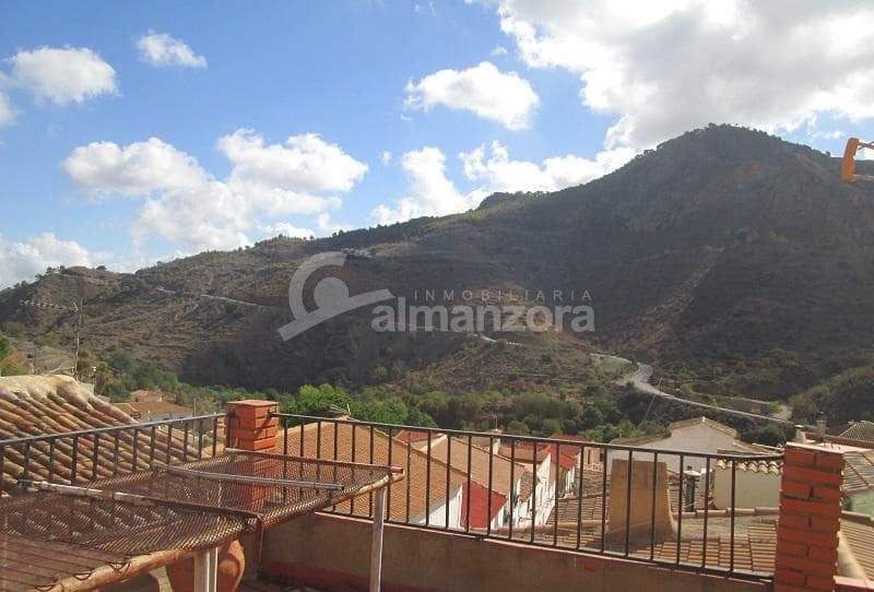 4 soverom Hus til salgs i Cobdar - € 65 000 (Ref: 8526434)