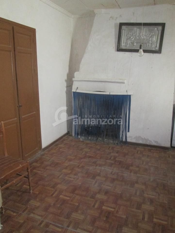 4 slaapkamer Huis te koop in Albox - € 129.000 (Ref: 8654684)