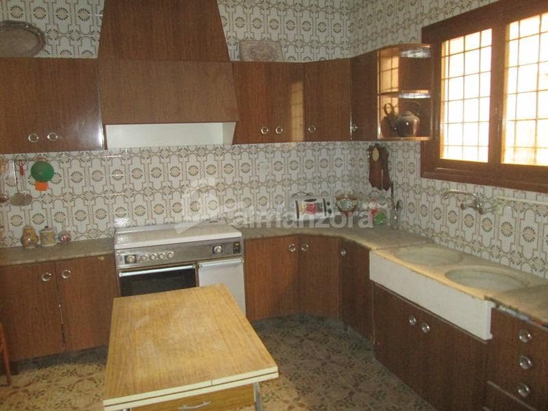 4 slaapkamer Huis te koop in Albox - € 129.000 (Ref: 8654684)