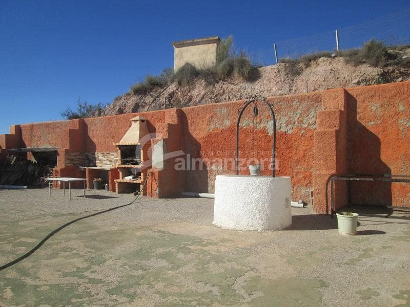 3 soveværelse Finca/Landehus til salg i Zurgena med swimmingpool - € 265.000 (Ref: 8729152)