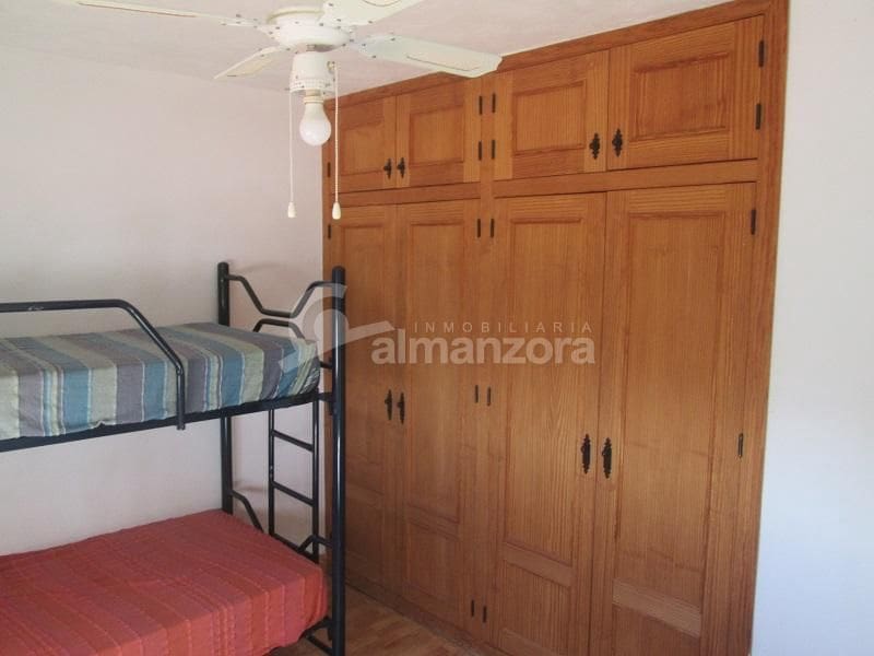 3 soveværelse Finca/Landehus til salg i Zurgena med swimmingpool - € 265.000 (Ref: 8729152)