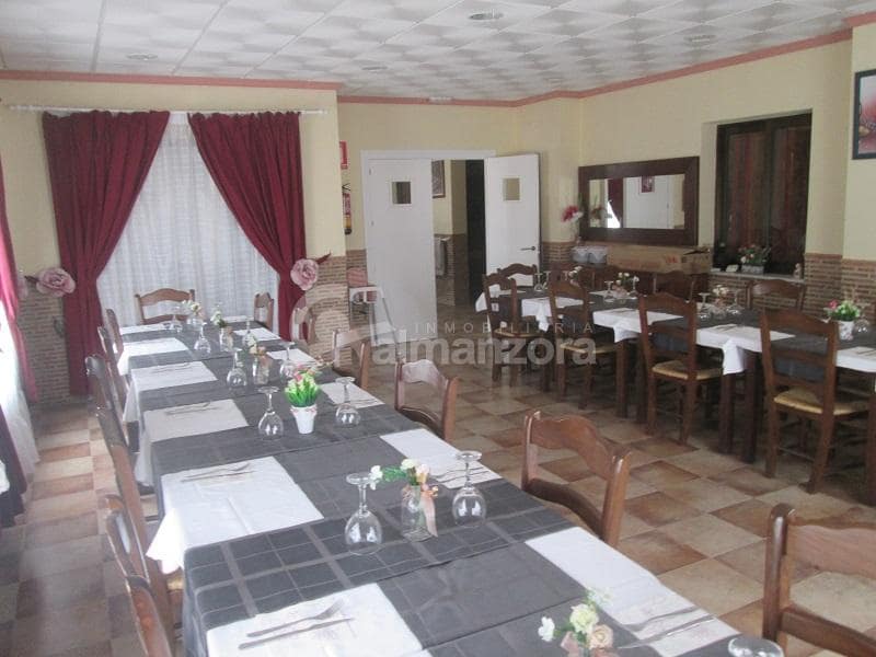 3 soveværelse Erhverv til salg i Albox med swimmingpool - € 415.000 (Ref: 8737286)