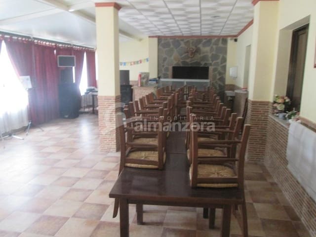 3 soveværelse Erhverv til salg i Albox med swimmingpool - € 415.000 (Ref: 8737286)