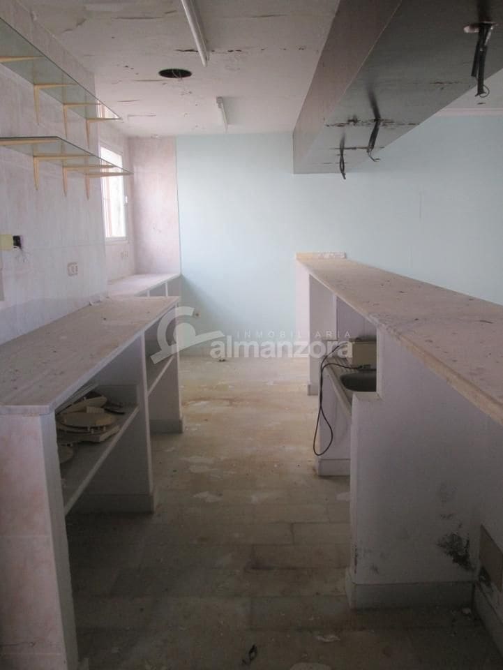 Erhverv til salg i Olula del Rio - € 110.000 (Ref: 8741022)