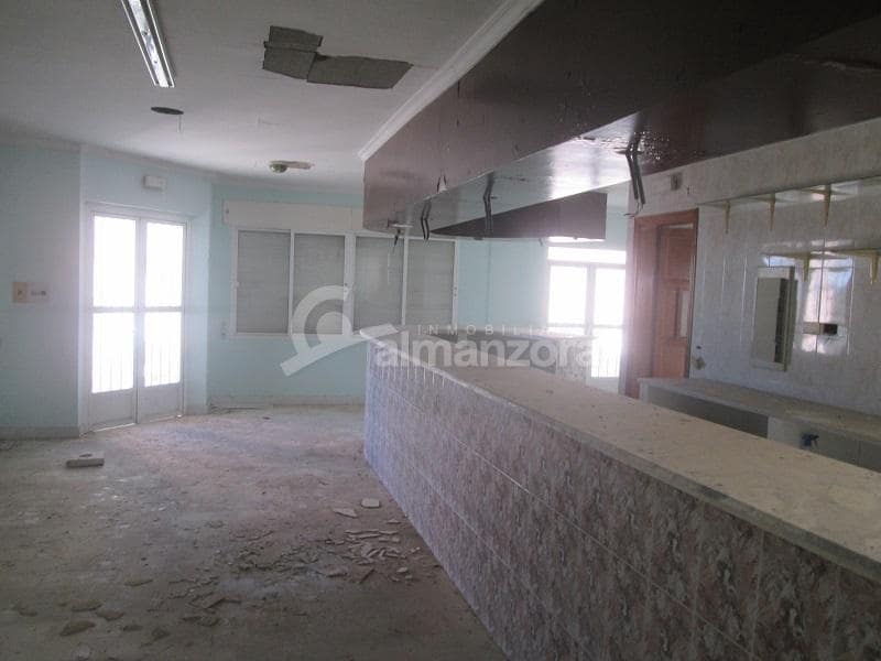 Erhverv til salg i Olula del Rio - € 110.000 (Ref: 8741022)