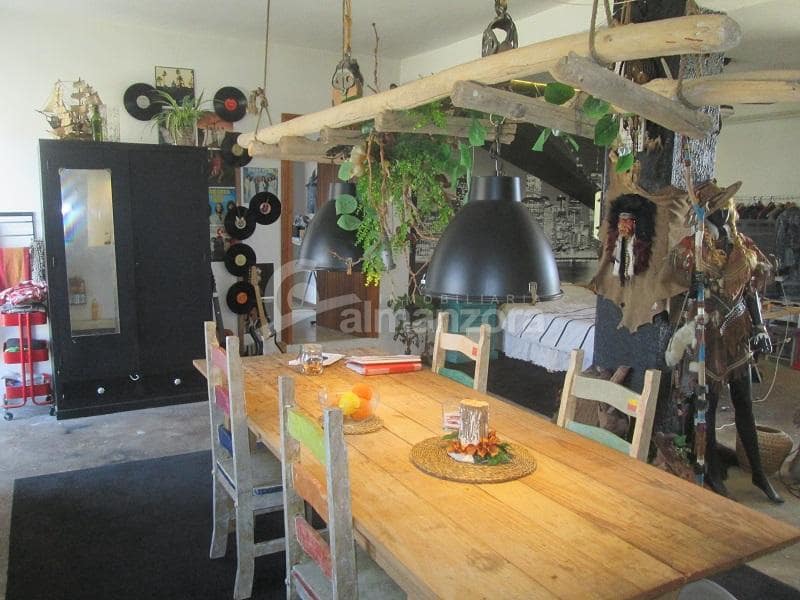 6 soveværelse Byhus til salg i Las Vertientes med swimmingpool - € 165.000 (Ref: 8950047)