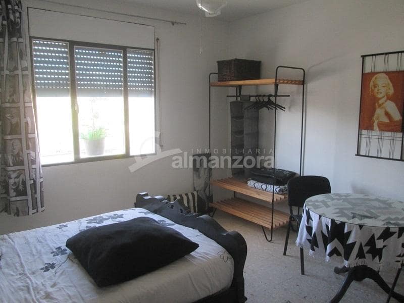 6 soveværelse Byhus til salg i Las Vertientes med swimmingpool - € 165.000 (Ref: 8950047)