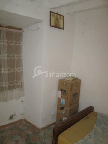 Casa de 2 habitaciones en Chirivel en venta - 25.000 € (Ref: 8954066)