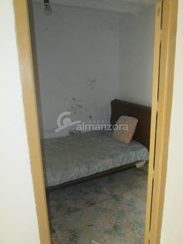 Casa de 2 habitaciones en Chirivel en venta - 25.000 € (Ref: 8954066)