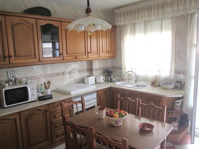 3 slaapkamer Huis te koop in Albox - € 120.000 (Ref: 9031243)