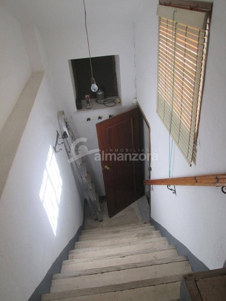 3 makuuhuone Omakotitalo myytävänä paikassa Albanchez - 54 000 € (Ref: 9246301)