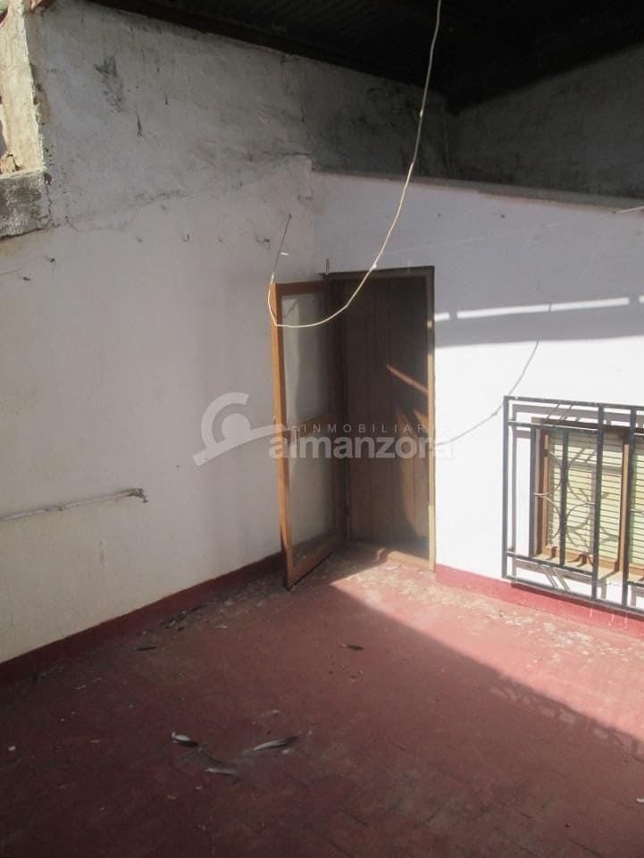 3 makuuhuone Omakotitalo myytävänä paikassa Albanchez - 54 000 € (Ref: 9246301)