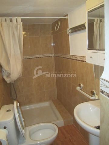 3 makuuhuone Omakotitalo myytävänä paikassa Albanchez - 54 000 € (Ref: 9246301)