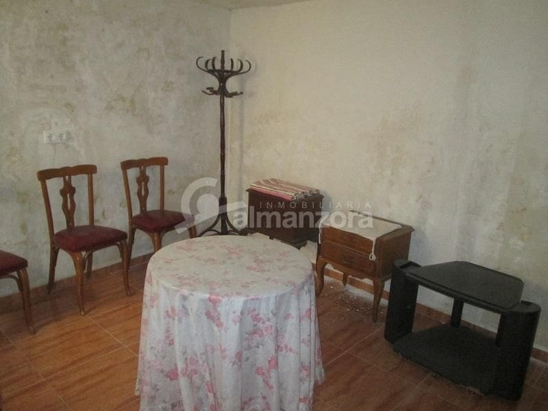 3 makuuhuone Omakotitalo myytävänä paikassa Albanchez - 54 000 € (Ref: 9246301)