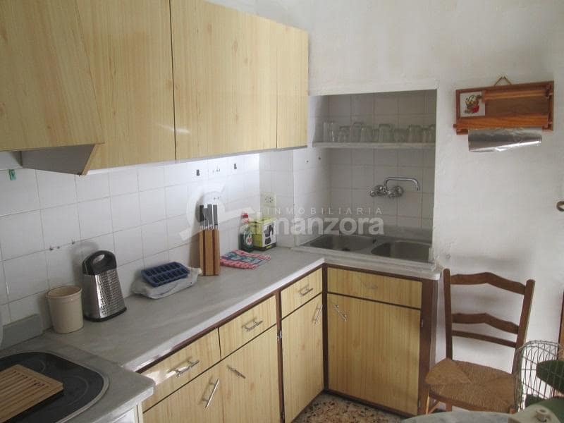 3 makuuhuone Omakotitalo myytävänä paikassa Albanchez - 54 000 € (Ref: 9246301)