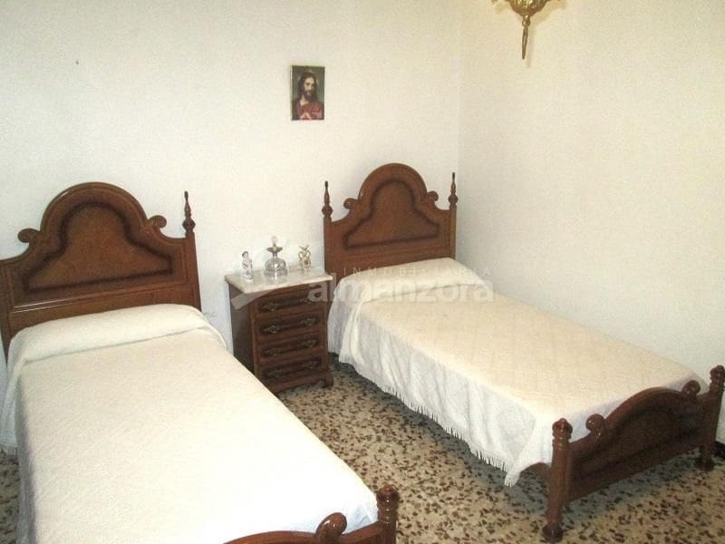 3 makuuhuone Omakotitalo myytävänä paikassa Albanchez - 54 000 € (Ref: 9246301)