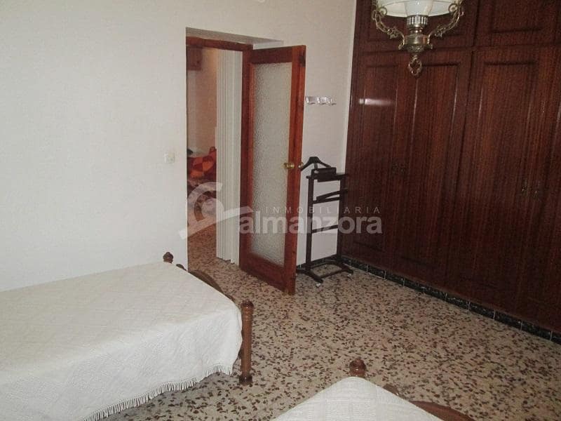 3 makuuhuone Omakotitalo myytävänä paikassa Albanchez - 54 000 € (Ref: 9246301)