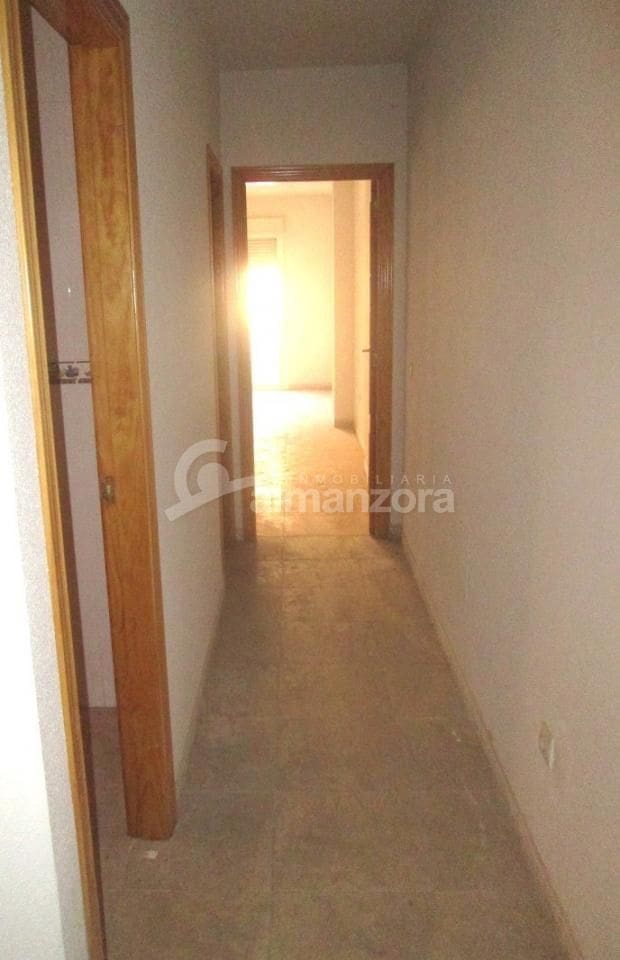 3 soveværelse Lejlighed til salg i Macael - € 75.000 (Ref: 9334349)