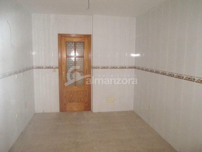 3 soveværelse Lejlighed til salg i Macael - € 75.000 (Ref: 9334349)