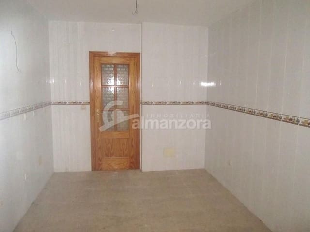 3 soveværelse Lejlighed til salg i Macael - € 75.000 (Ref: 9334349)