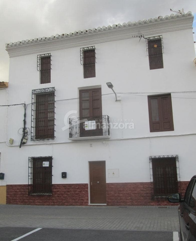 5 soverom Hus til salgs i Cantoria - € 110 000 (Ref: 9378673)