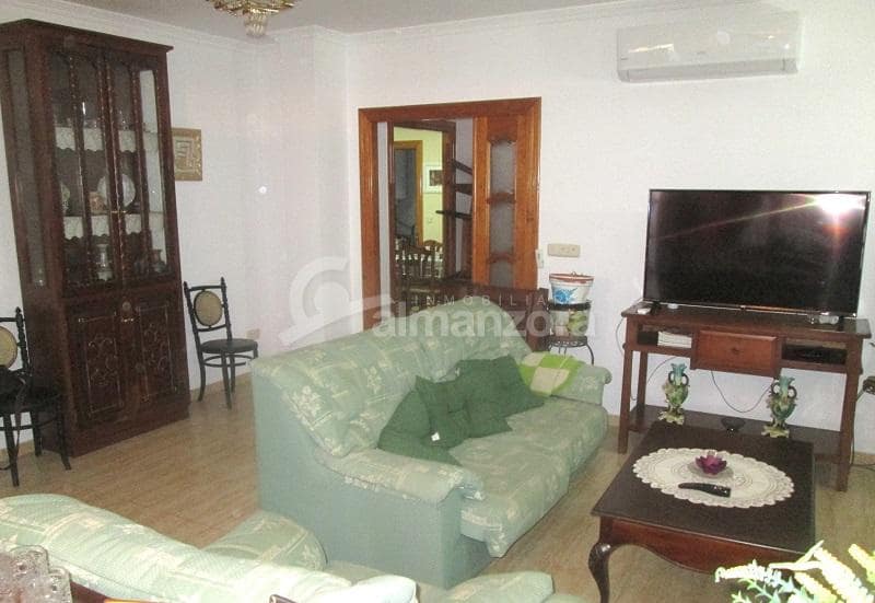 5 bedroom Townhouse for sale in Cantoria - € 180,000 (Ref: 9400336)