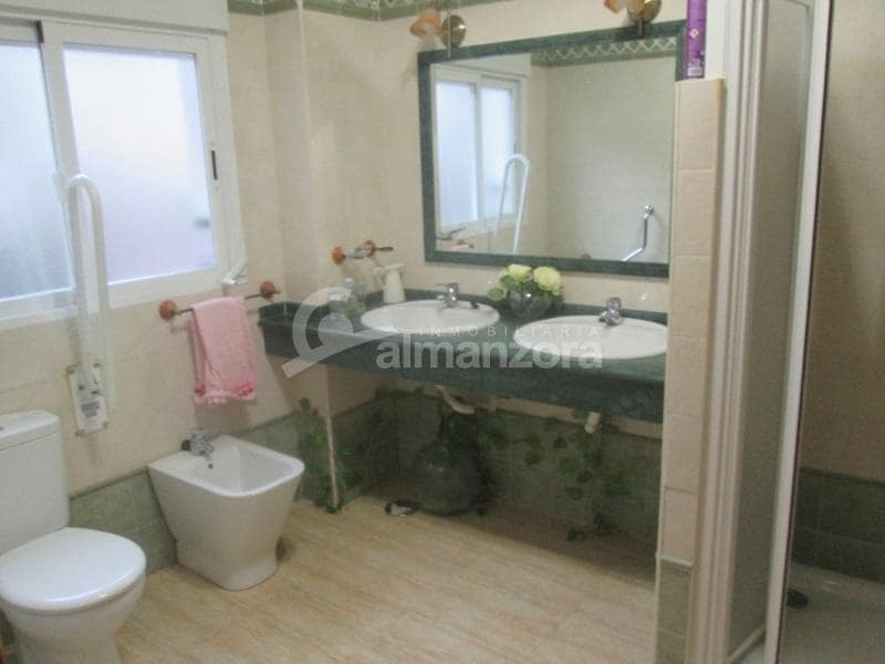 5 bedroom Townhouse for sale in Cantoria - € 180,000 (Ref: 9400336)