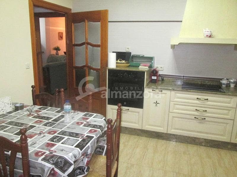 5 bedroom Townhouse for sale in Cantoria - € 180,000 (Ref: 9400336)