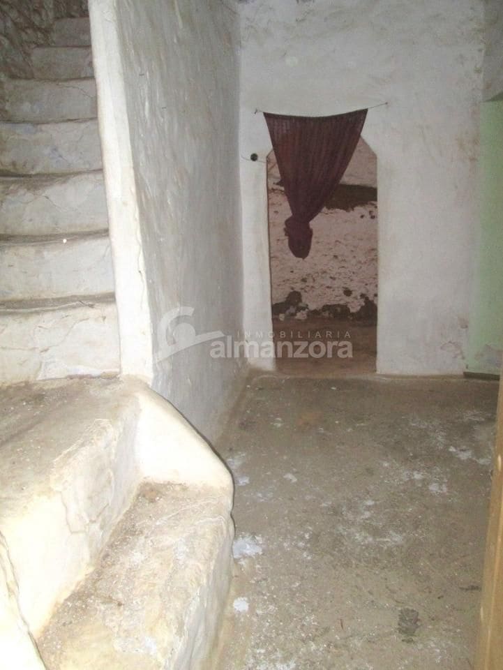 4 slaapkamer Finca/Landhuis te koop in Oria - € 47.000 (Ref: 9761648)