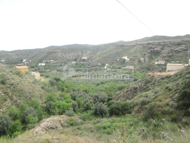 4 slaapkamer Finca/Landhuis te koop in Oria - € 47.000 (Ref: 9761648)