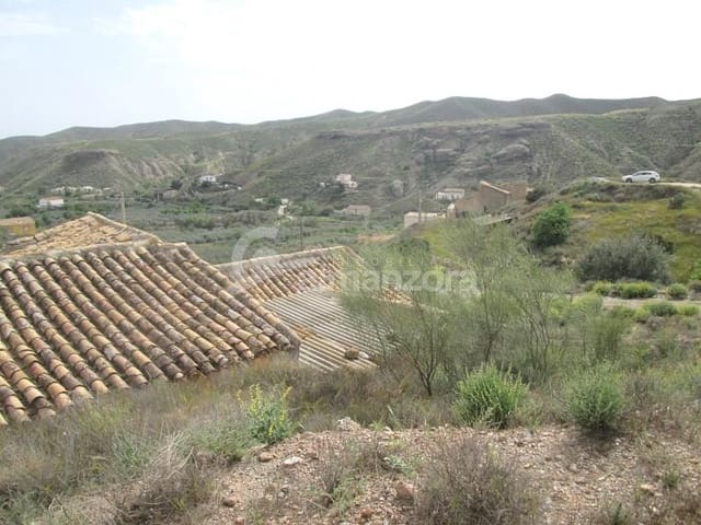 4 slaapkamer Finca/Landhuis te koop in Oria - € 47.000 (Ref: 9761648)