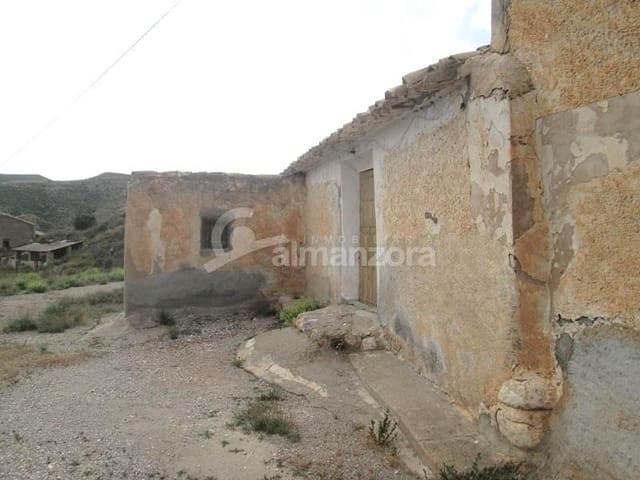 4 slaapkamer Finca/Landhuis te koop in Oria - € 47.000 (Ref: 9761648)